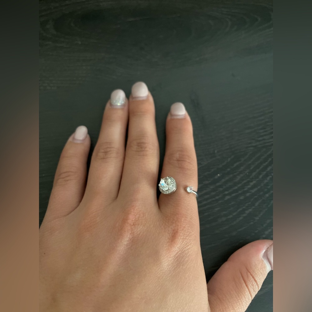 Amazon Fidget Ring - Picture 4 of 4